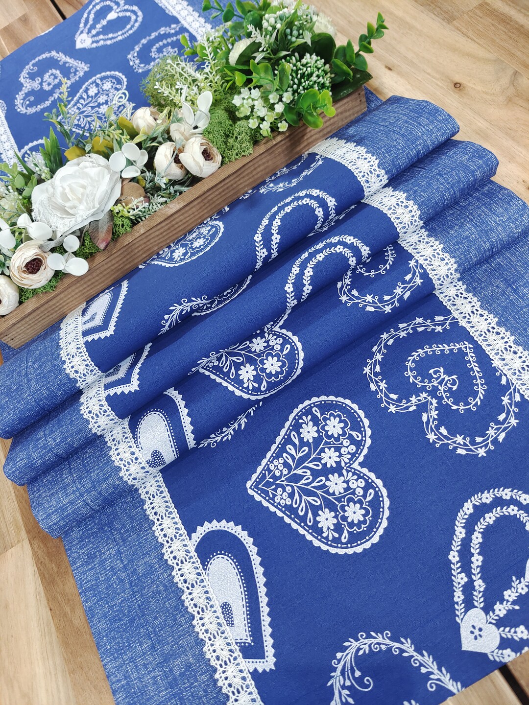 White Hearts Table Runner Vintage Table Runner Cotton Table Etsy