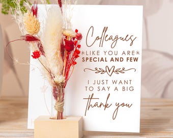 Colleague Gift: Personalized Wooden Card with Dried Flowers