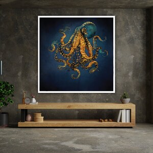 Op de afbeelding: Een illustratie van een gouden en blauwe octopus op een donkerblauwe achtergrond. De octopus heeft acht tentakels en is opgerold. De illustratie is ingelijst in een wit frame.