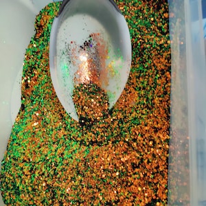 Chameleon Glitter, Chunky Glitter Mix, Crafting Glitter, Glitter Supply, Color Shift Glitter, Resin Art Glitter and 2 oz glitter -  DRAGON