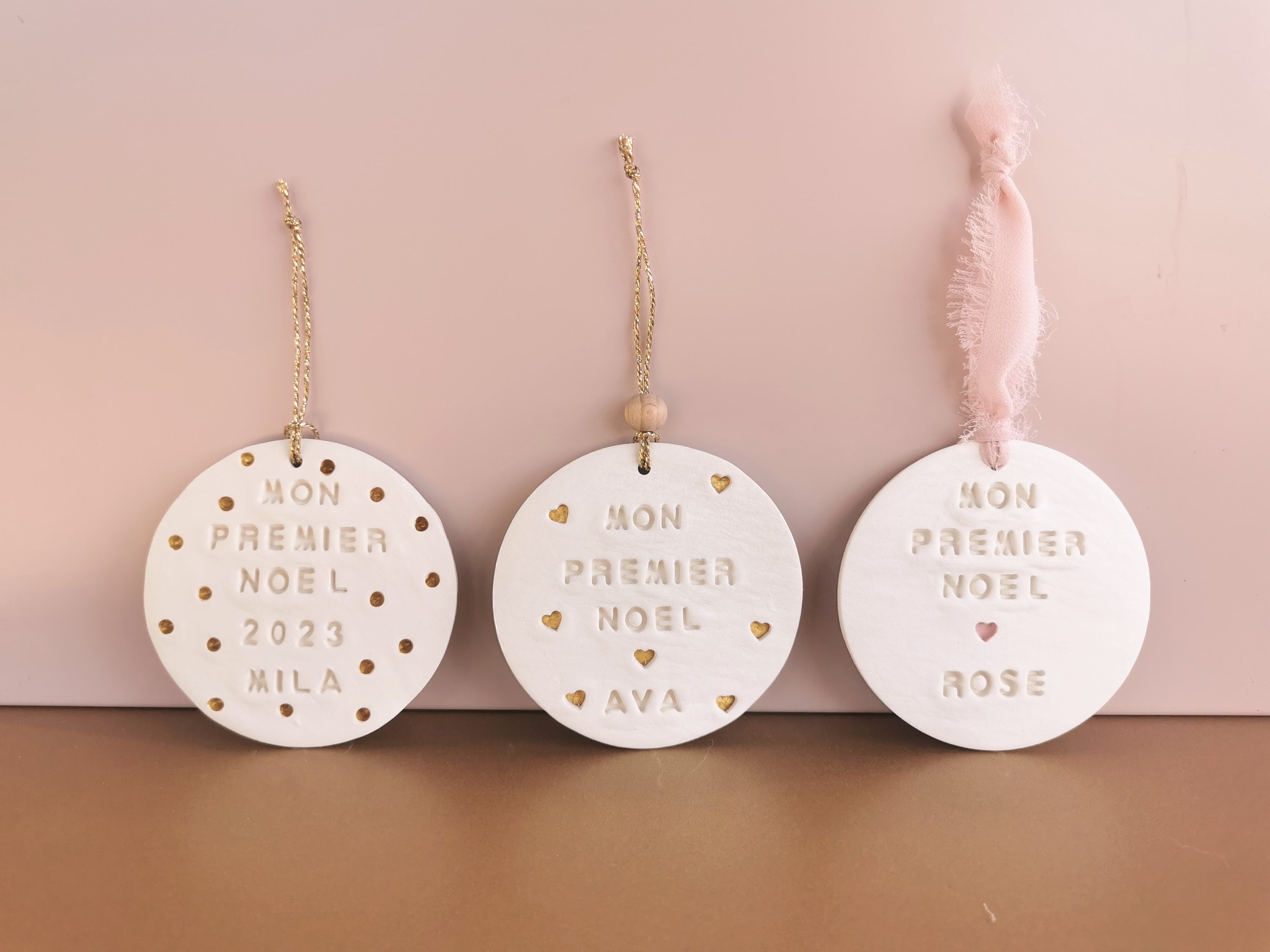 Boule De Noël Personnalisée Mon Premier Noël Boule de Noël Mon Premier Noël cœur doré Médaillon en argile