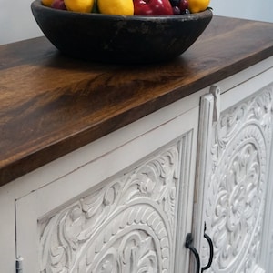 Handmade Mango Wood Sideboard. Perfect For Storing Crockery or Other Items. Handcarved Solid Wood Buffet Cabinet. Bild 2