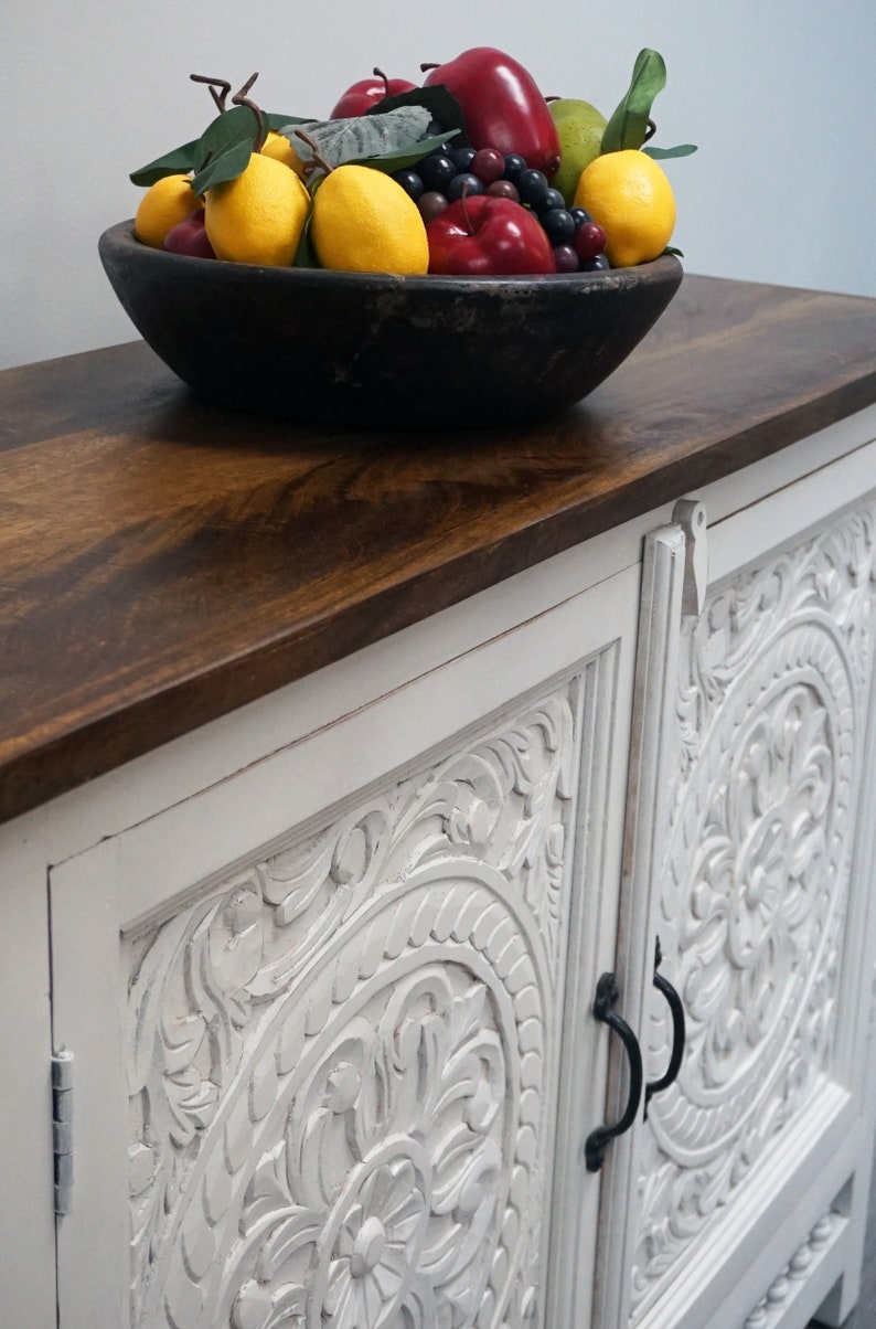 Handmade Mango Wood Sideboard. Perfect For Storing Crockery or Other Items. Handcarved Solid Wood Buffet Cabinet. Bild 2