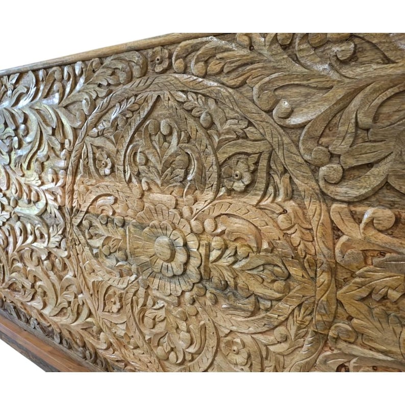 Hand-Carved Mandala King Bed Frame: Solid Mango Wood Platform bild 8