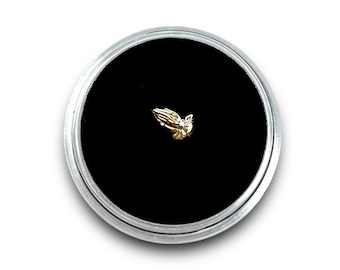 Solid 18k Gold Praying Tooth Gem Charm