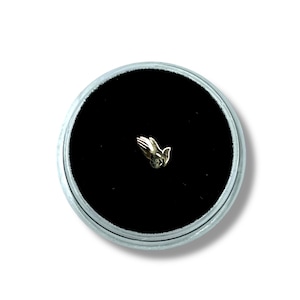 Solid 18k Gold Praise Tooth Gem Charm