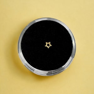 Gold Mini Star Tooth Gem