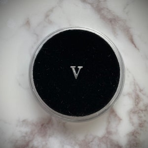 Gema de diente en forma de “V” de plata