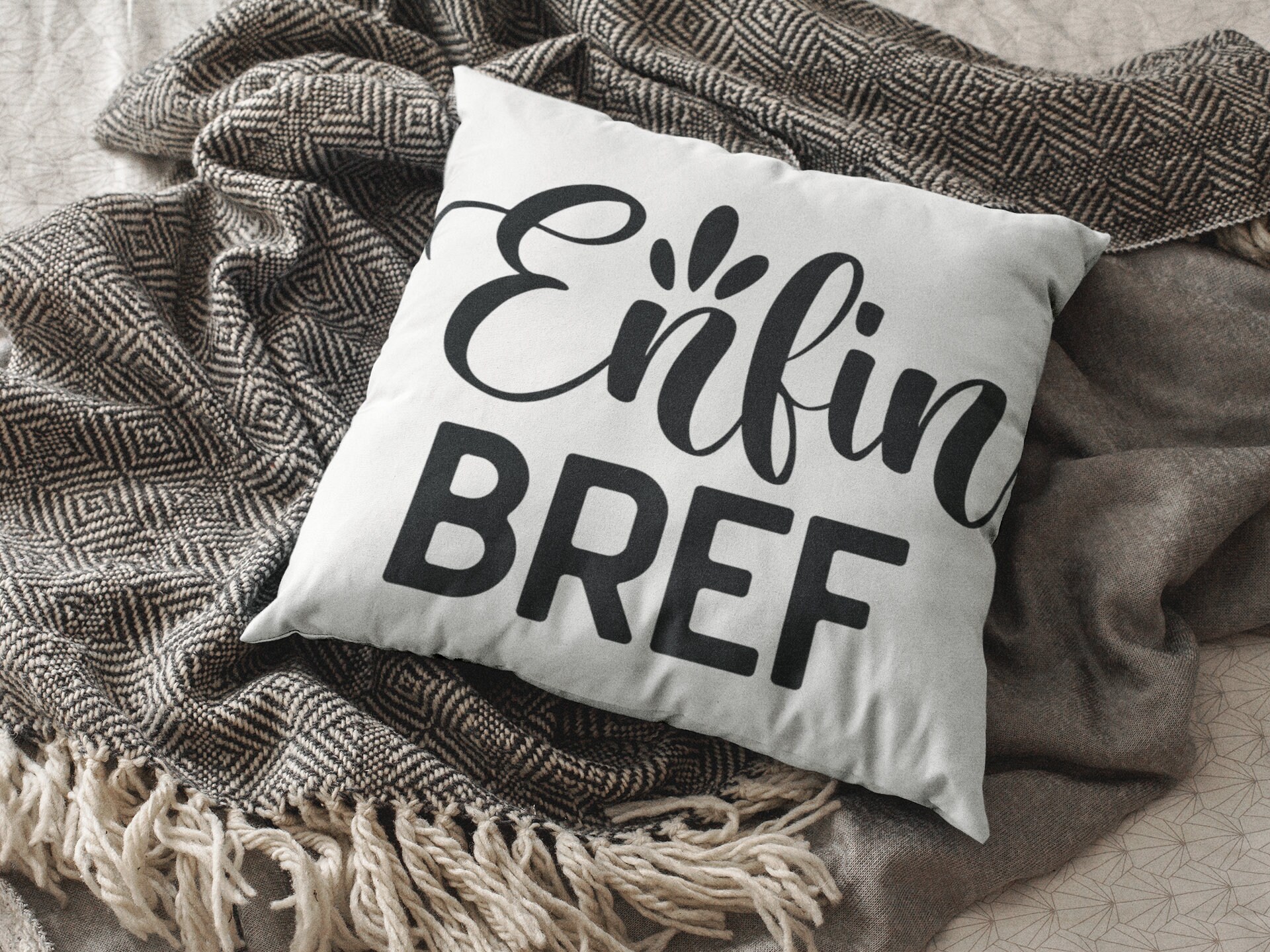 Enfin Bref SVG Cut File, Sublimation Design, Svg Files for Cricut, French Saying SVG Files for