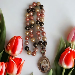 Virgin Mary Necklace, Rose-Gold and Earth Green Shell Pearl Necklace with gold Holy Mother Mary Pendant, Pearl Gift Necklace