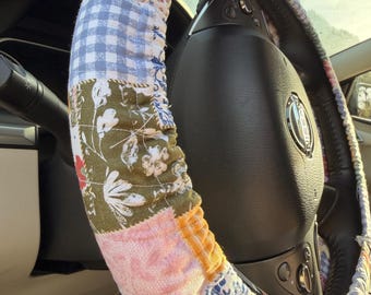Quilted Steering Wheel Cover- MULTIPLE DESIGNS