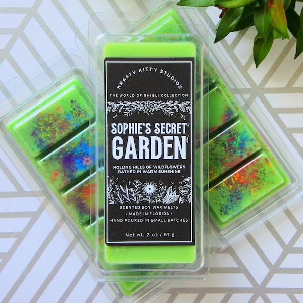 Sophie’s Secret Garden | Daisies + Marigolds + Daffodils + Poppies + Hints of Strawberries & Earthy Greenery | Natural Soy Wax Melt Snap Bar