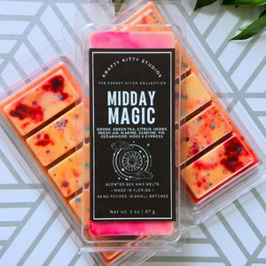 Midday Magic: Ozone, Green Tea, Citrus, Herbs, Marine, Jasmine, Cedarwood, Moss, Cypress | Soy Wax Melt