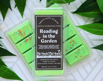 Reading in the Garden: Roses, Lilacs, Jasmines, Lilies, Carnations, Leaves, Grass, Hints of Citrus & Sage | Natural Soy Wax Melt Snap Bar