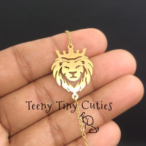 Dainty Leo The Lion Non Tarnish Stainless Steel Bracelet. Adjustable One Size Fits All w/ Cable Style Chain Link.