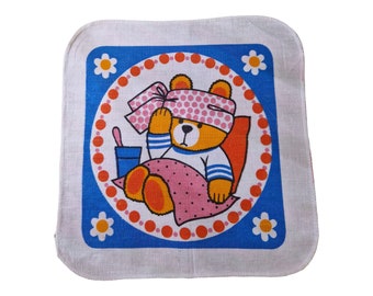Vintage Taschentuch für Kinder krankes Bärchen