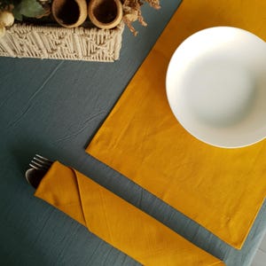 Linen place mat honey mustard, Linen placemats and napkins in 31 colors, Linen table napkin and placemat set, gifts for home