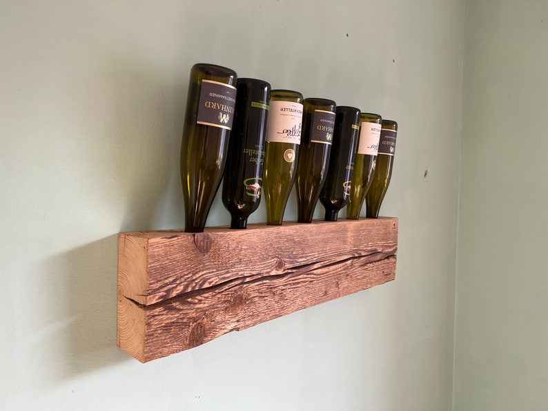 Modern Rustikales Altholz Balken Weinregal handgemacht, Bar Regal, Weinflaschenhalter natur / geölt mit Befestigungsmaterial Bild 3