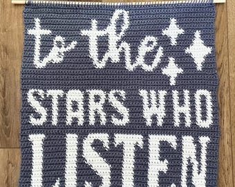 Crochet Tapestry Pattern, Reader Wall Hanging Pattern, To The Stars Who Listen Crocheted Decor, ACOTAR Gift Present, Book Lover Decoration