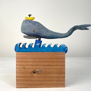 La Ballena Autómata de Madera Artesanal