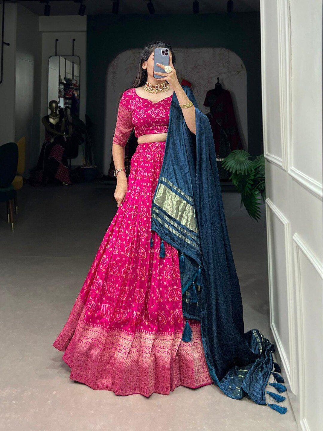 Womens Green Dola Silk With Foil Print Lehenga Choli Set
