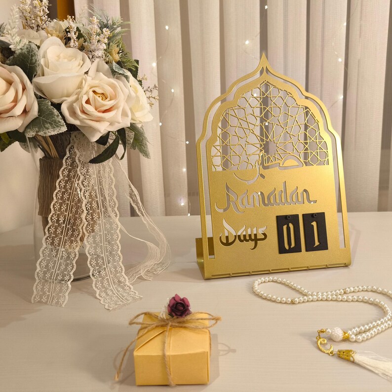Ramadan Metal Calendar, Countdown Calendar for Ramadan, Islamic Table Decor, Muslim Home Decoration, Ramadan Tracker, Islamic Gift, Eid Days image 3
