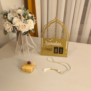 Ramadan Metal Calendar, Countdown Calendar for Ramadan, Islamic Table Decor, Muslim Home Decoration, Ramadan Tracker, Islamic Gift, Eid Days image 2