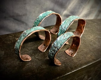 Handmade pure copper bracelet, "Futaie" lunar hammering, medium size