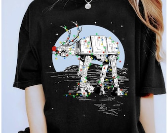 Camiseta navideña de Star Wars con Rudolph y el AT-AT Walker, camiseta navideña familiar de Star Wars con el lindo reno AT-AT, camiseta navideña familiar a juego.