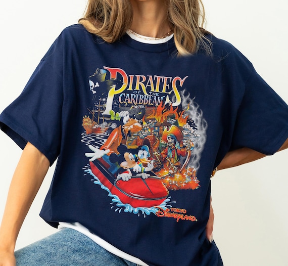 Vintage Disney Pirates of the Caribbean Mickey Donald Goofy T