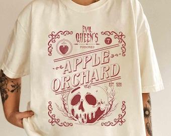 Camiseta com pôster da Rainha Má da Disney e maçã envenenada para o Halloween, Camiseta da Rainha Má da Disney para o Halloween, Roupas para família para viagem à Disneylândia