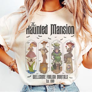 Camiseta retrô da Mansão Assombrada de Toy Story para o Halloween, Camiseta Disney Woody Bo Peep Jessie Buzz Toolish Mortals, Camiseta Mickey's Not So Scary Party
