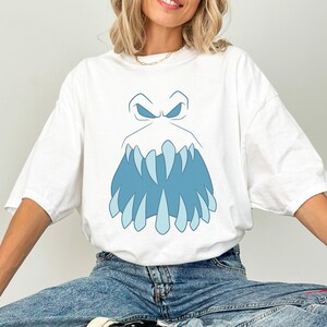 Camiseta de disfraz de malvavisco de Frozen 2 de Disney, camiseta de Anna y Elsa Queen de Disney, camiseta de Olaf y Sven, regalo para fiesta familiar en Disneyland 2026, camiseta navideña de Disney imagen 2