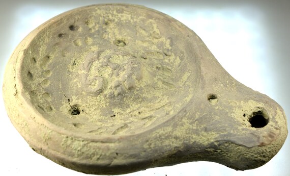 Roman Clay Oil Lamp, Pottery Oil Lamp, Terracotta Artificial Light