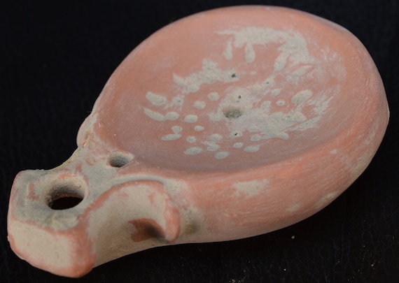 Roman Clay Oil Lamp, Pottery Oil Lamp, Terracotta Artificial Light