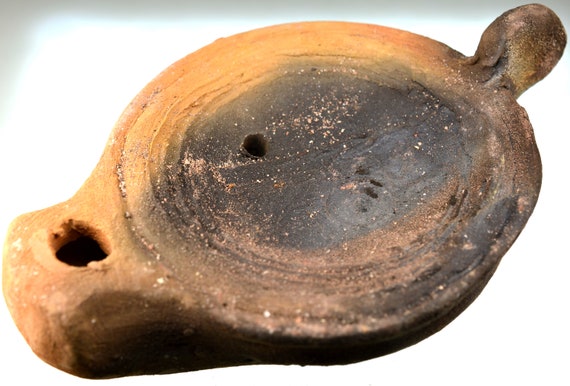 Roman Clay Oil Lamp with Handle, Pottery Oil Lamp, Terracotta Artificial Light