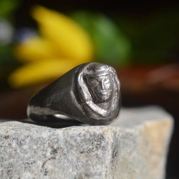 Roman Solid Silver Ring Goddess's Head