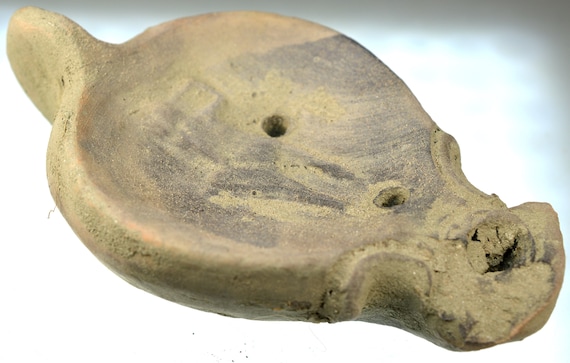 Roman Clay Oil Lamp with Handle, Pottery Oil Lamp, Terracotta Artificial Light