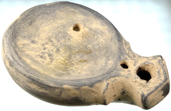 Roman Clay Oil Lamp, Pottery Oil Lamp, Terracotta Artificial Light