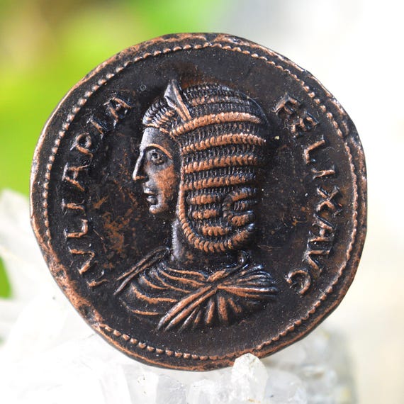 Roman Æ Sestertius of Julia Domna Augusta, Wife of Septimius Severus Bronze Coin
