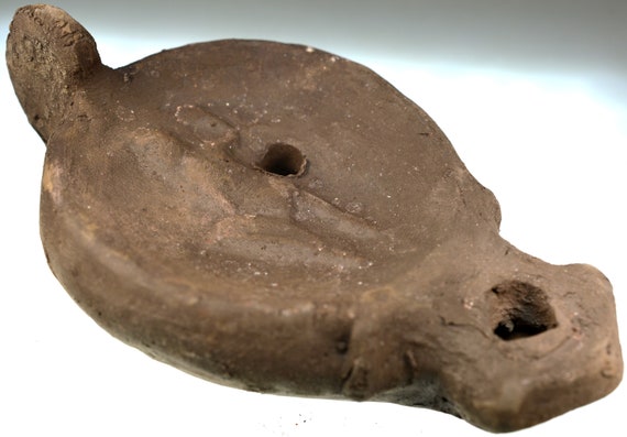 Roman Clay Oil Lamp with Handle, Pottery Oil Lamp, Terracotta Artificial Light
