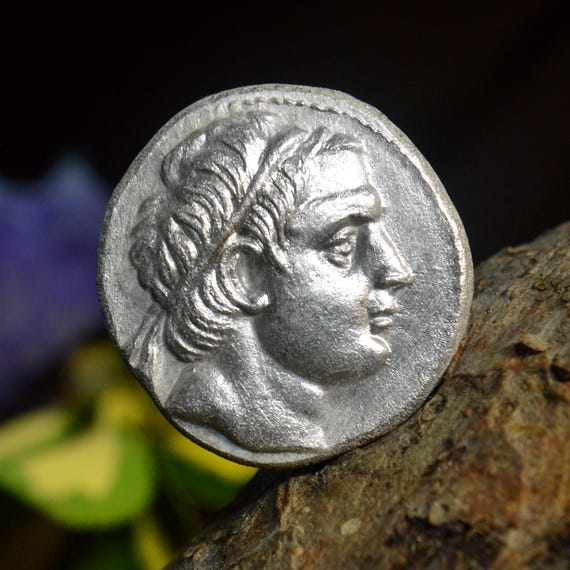 Silver Greek Tetradrachm of Seleukos III, Soter Keraunos, Seleukid Empire, Antioch on the Orontes mint Solid Silver Coin