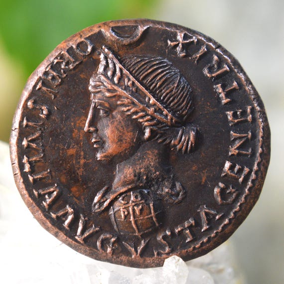 Roman Æ Sestertius of Livia Drusilla (Julia Augusta, Ivlia Avgvsta) and Divus Augustus (Divvs Avgvstvs) Bronze Coin