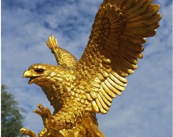 Gold Flying Bald Eagle Flagpole Topper