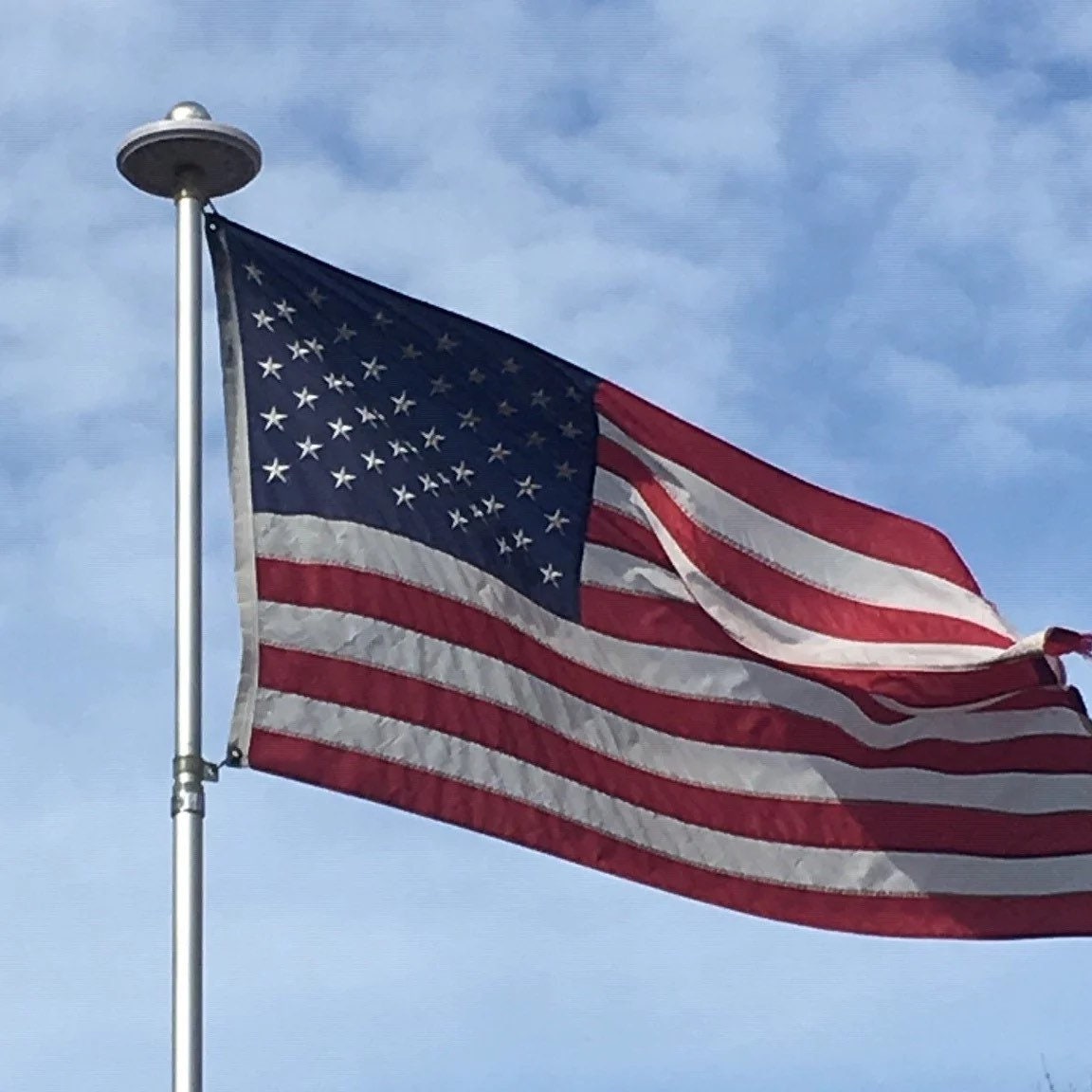 Flagpole cheap top light