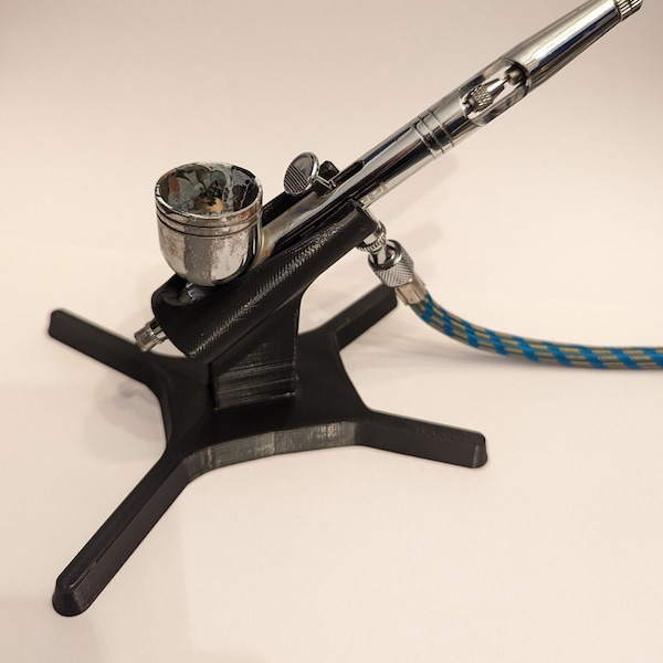 Airbrush holder - universal fit for pen style airbrushes - designed and made in the UK