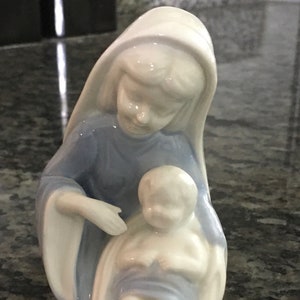 Virgin Mary and Baby Jesus Figurine Vintage