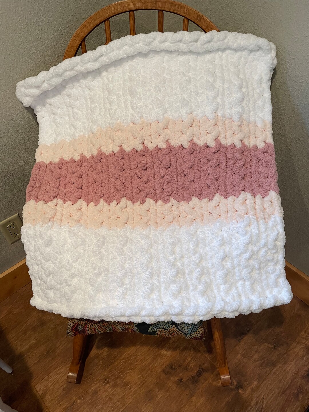 Chunky Knit Baby Blanket Light Pink Dark Pink and White Baby Etsy