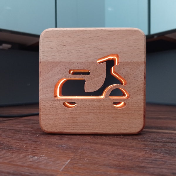 Vespa Moped Deko Nachtlicht - Moped Deko - Scooter Deko - Deko Holz LED Nachtlicht - Holz LED Deko Tischlicht - Moped - Scooter - USB-C