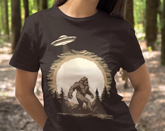 Alien Abduction Bigfoot T-shirt: Kryptozoologi UFO T-shirt